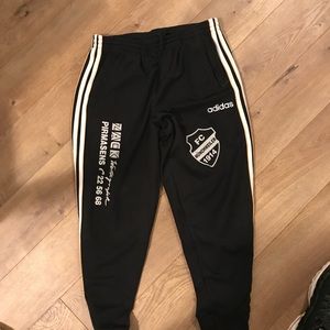 Adidas sweatpants L RARE item. From England shop